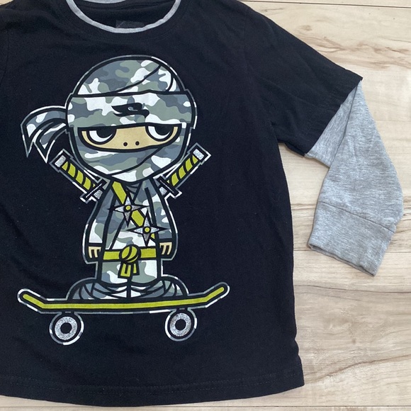 Tony Hawk Skateboarding Ninja Size 5/6 Long Sleeve Tee Shirt. - Picture 3 of 5